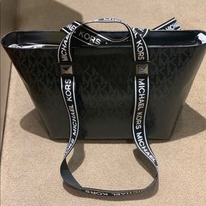 Micheal Kors bag
